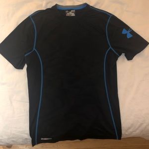 Under Armour Athletic Shirt dri fit Black and blue